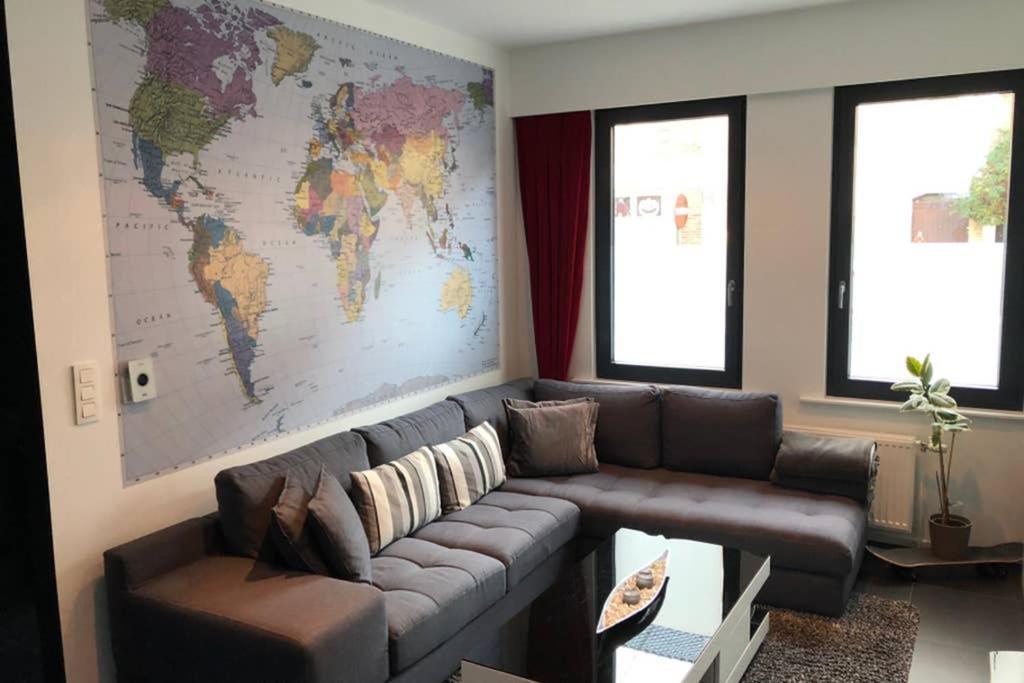 Апартаменты Modern 1Br House Near Heysel, Expo, Palais 12, Atomium, Uzvub Et Stade Roi Baudouin Wemmel Экстерьер фото
